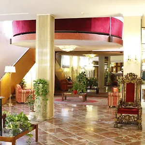 4* מלון Lh Grand Hermitage